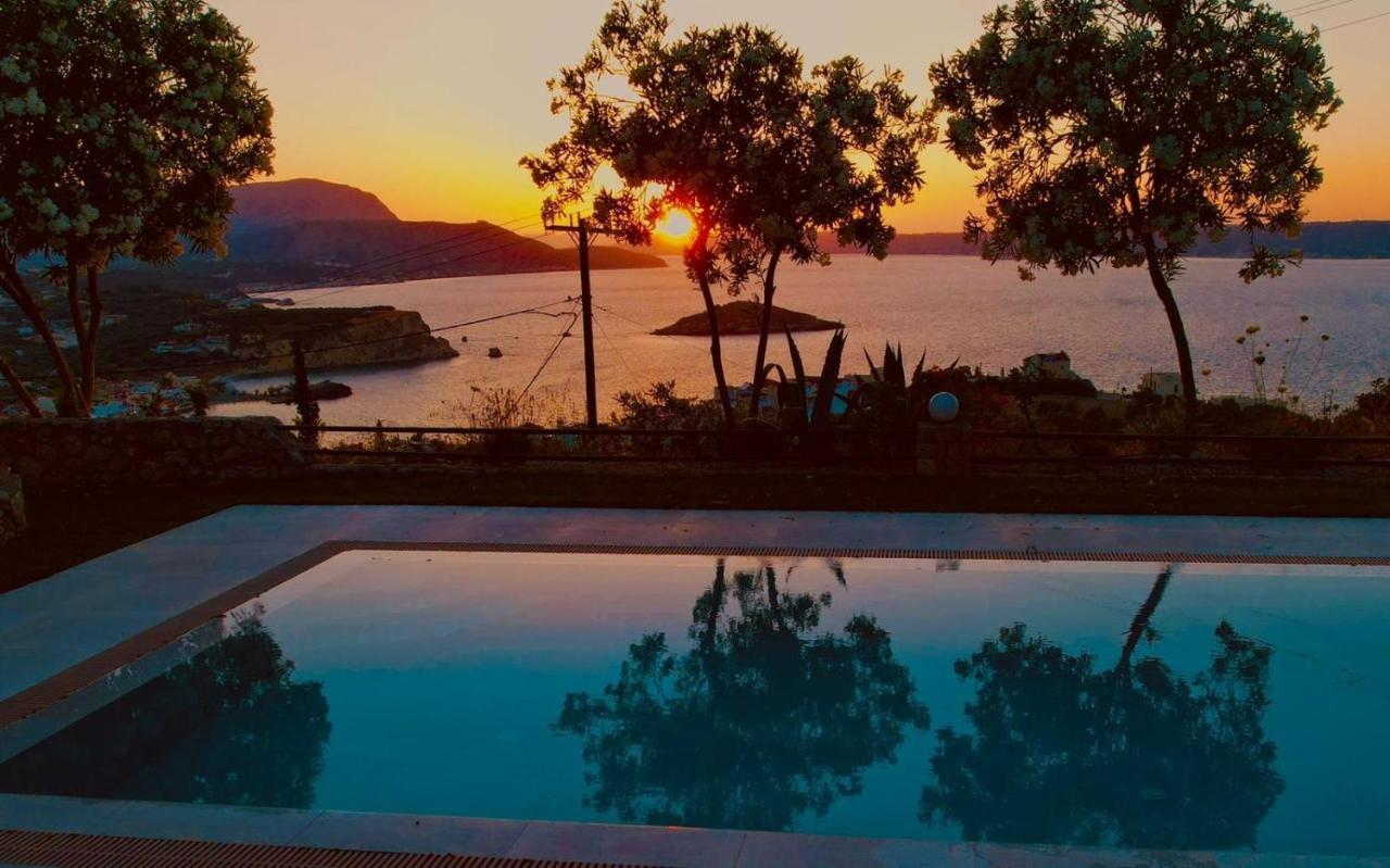 Shigaya Boutique Villa Plaka  Bagian luar foto
